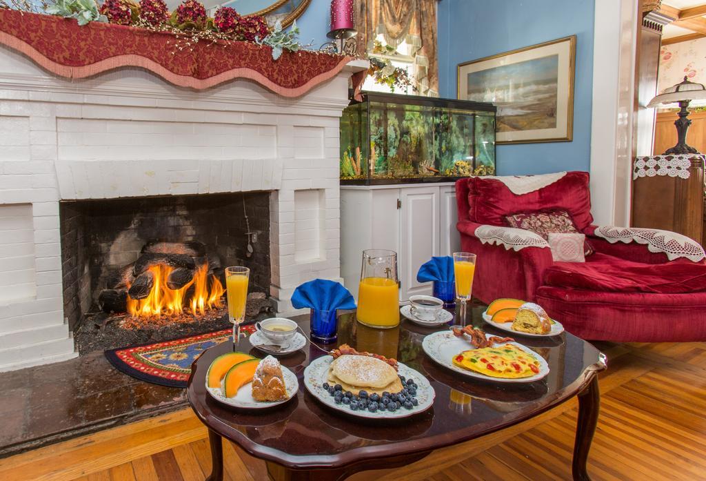 Avon Manor Cottage Екстер'єр фото