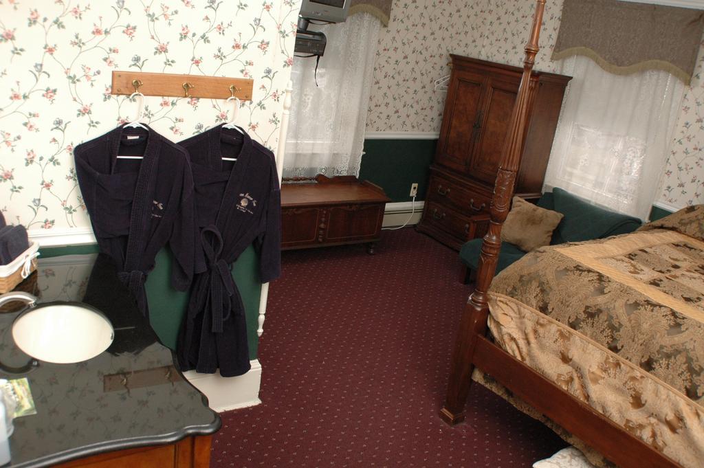 Avon Manor Cottage Екстер'єр фото